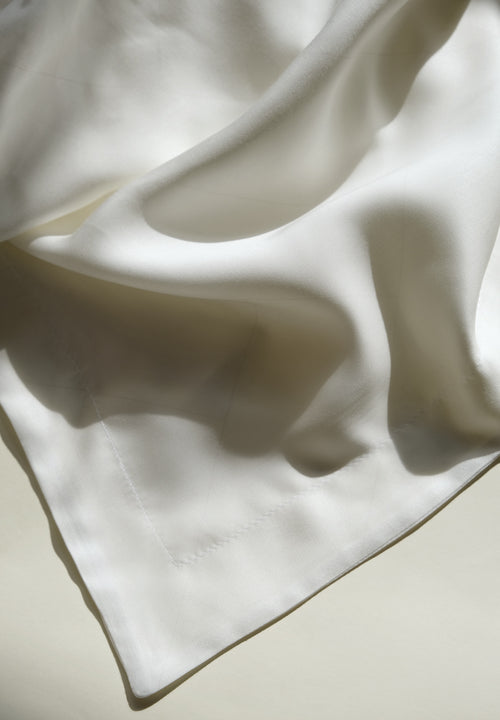 NUS TENCEL™ Lyocell stof detalje – blødt hvidt sengetøj materiale nærbillede
